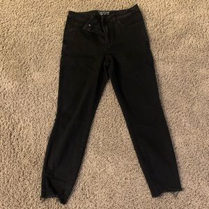 Black Raw Hem Skinny Jeans